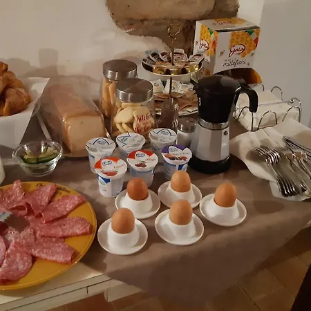 Bed & Breakfast Borgo Nuovo Monserito *